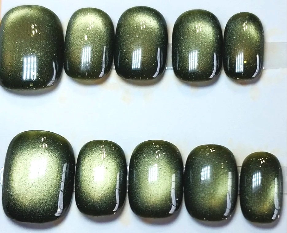 CC-836M  Olive Green Cat Eye Nails