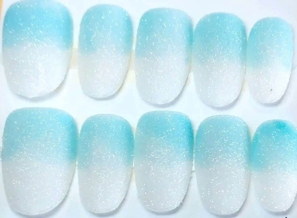 CC-849L  Blue and White Sugar Nail Set