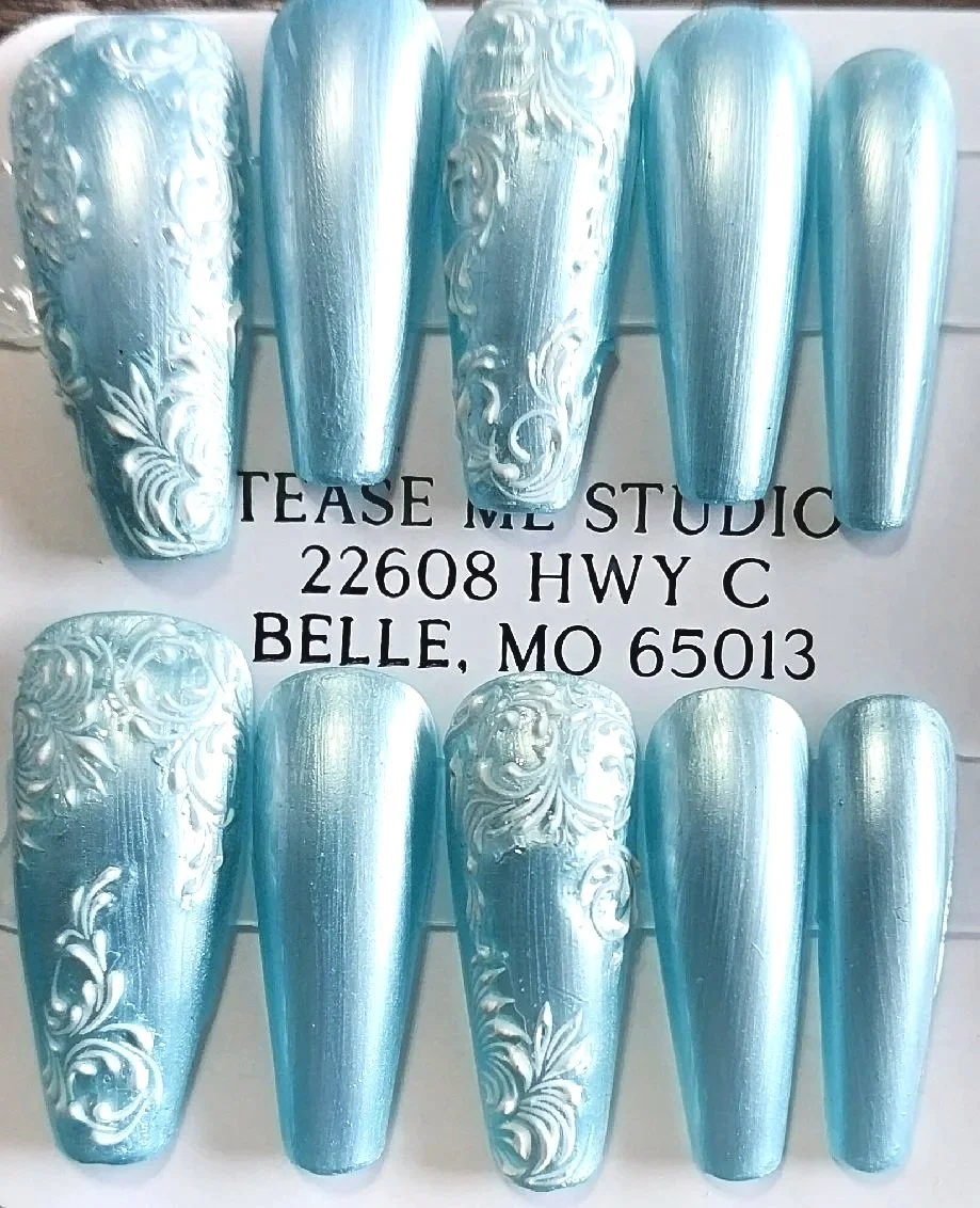 TMS-2107  Baby Blue French Filigree Nail Set