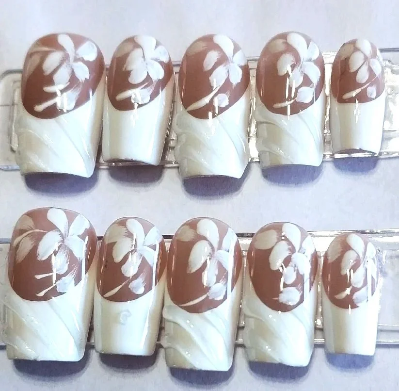 CC-#478 White Floral French