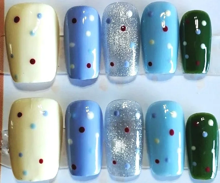 CC-232M Polka Dot Nail Set