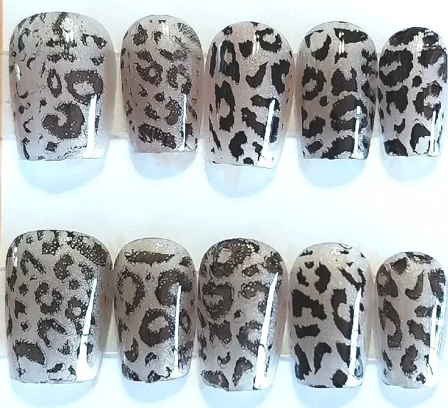 TMS-2308  Leopard Spots nail set