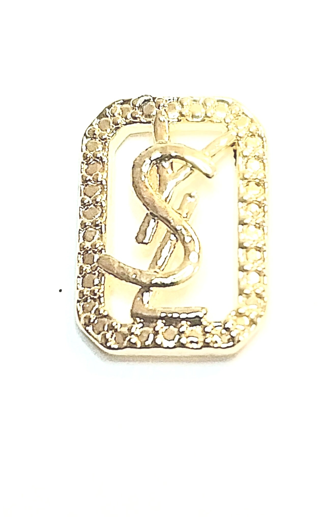 D-120 Yves Saint Laurent charm