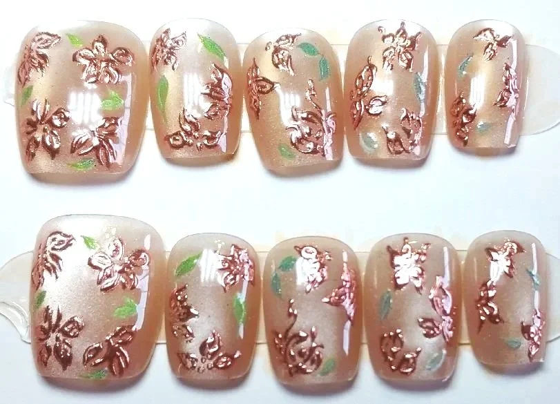 CC-857M  Floral rimmed Cat Eye Nails