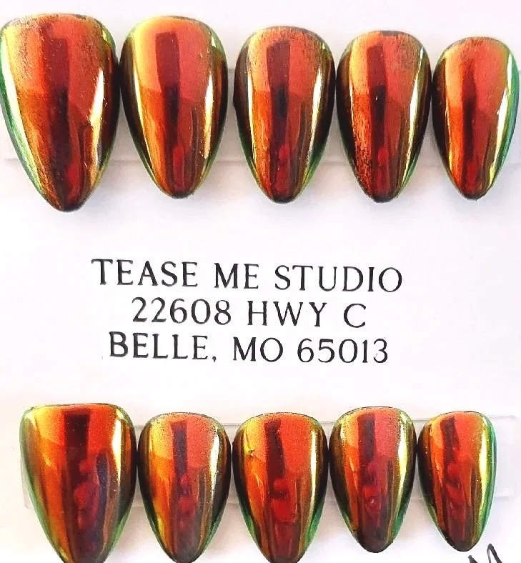 CC-257  Chameleon Chrome Nails