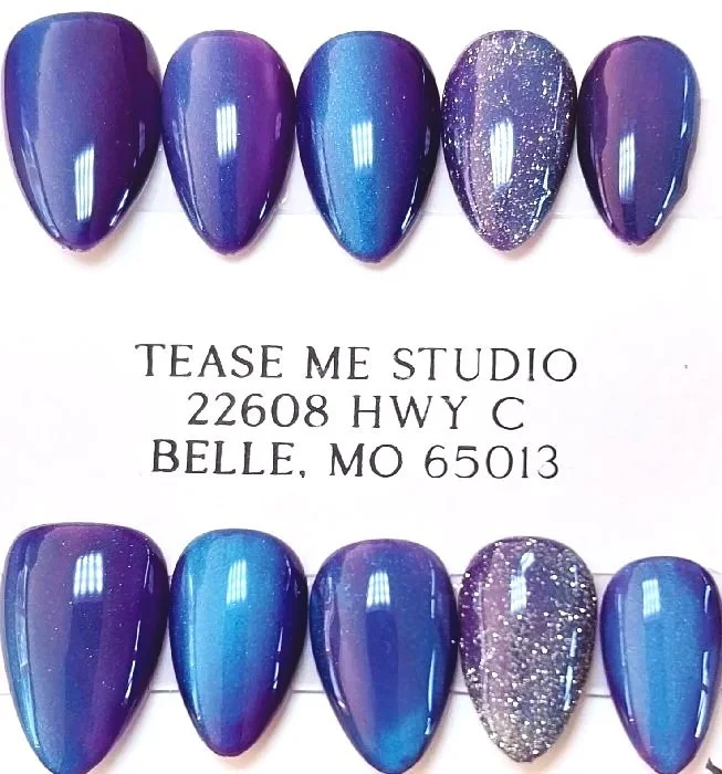 CC-258  Blue color shift Cat Eye Nails
