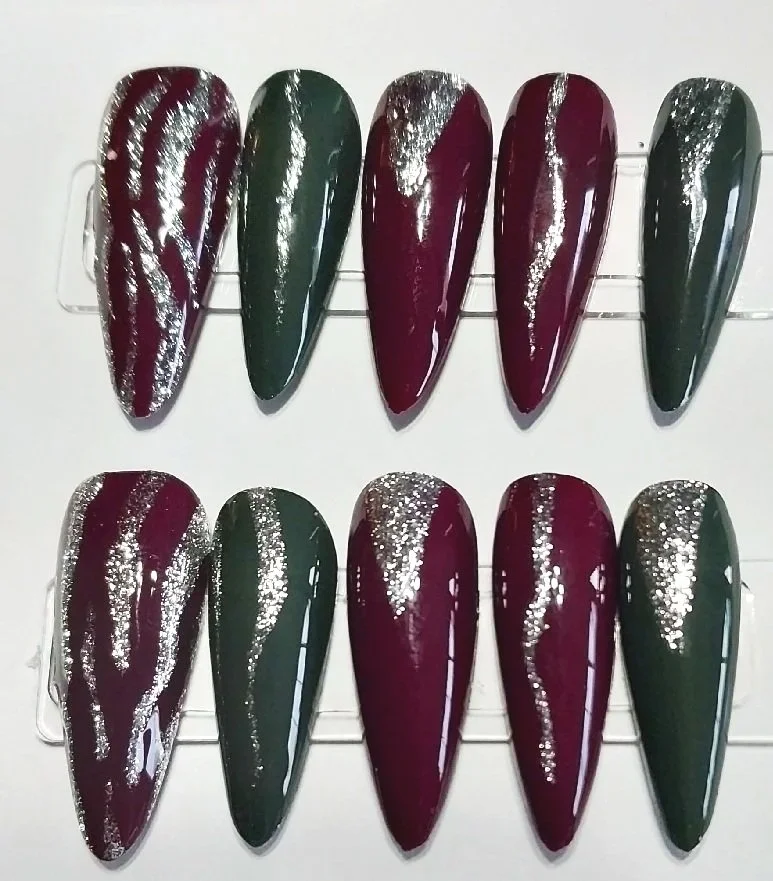 burgundyandgreen.jpg