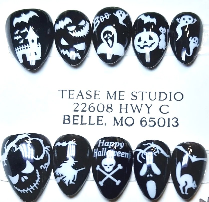 CC-863M  Black and White Halloween Nails
