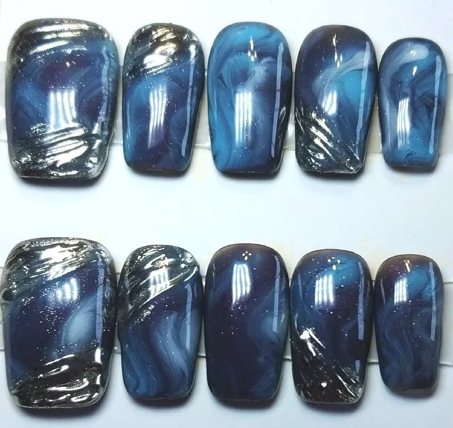 CC-768  Blue Marble Nail Set