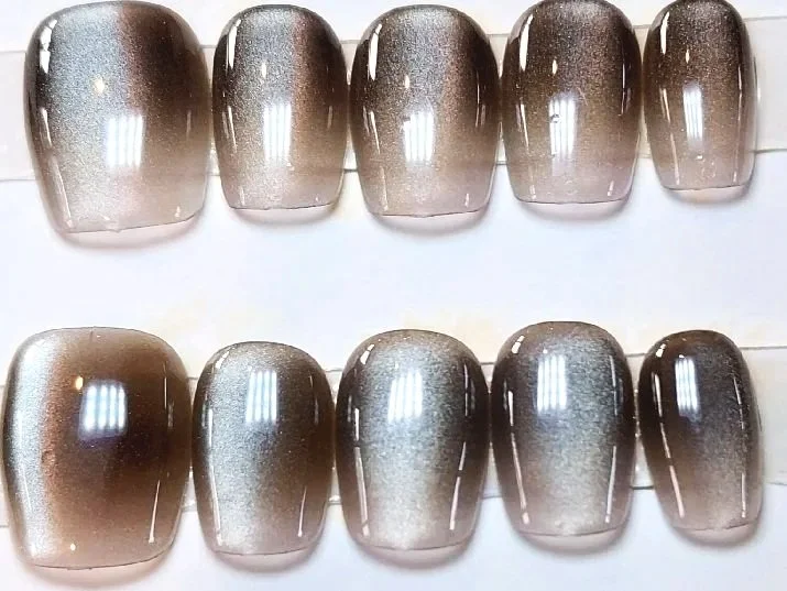 CC-912M  Black Ombre Cat Eye Nails