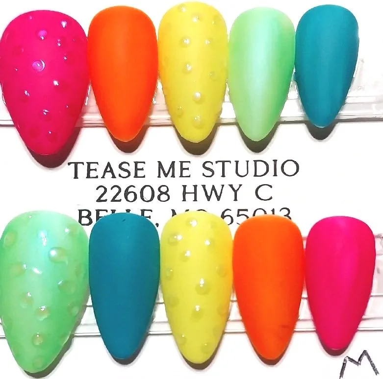 TMS-2316  Neon Raindrop Nail Set