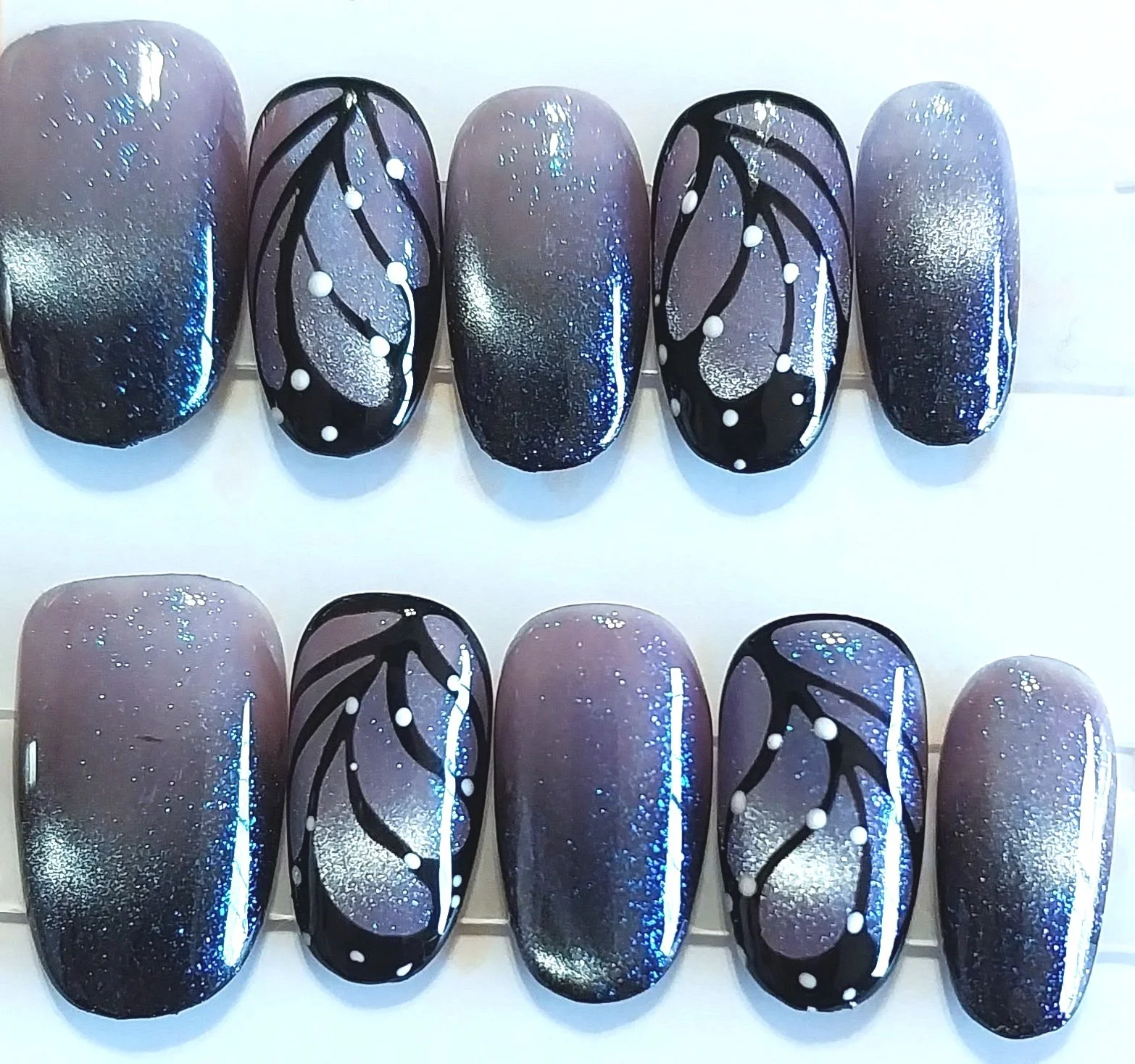 CC-755 Butterfly Nail Set