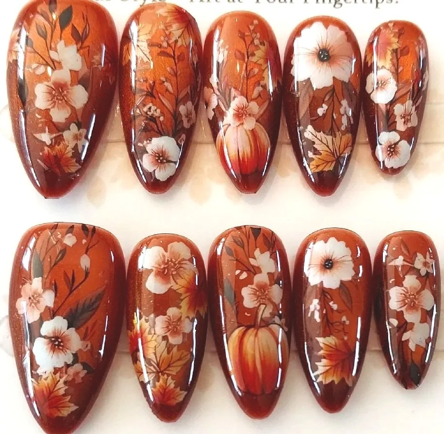 TMS-2184M  Golden Orange Cat Eye Nails