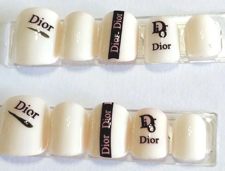 whitedior.jpg