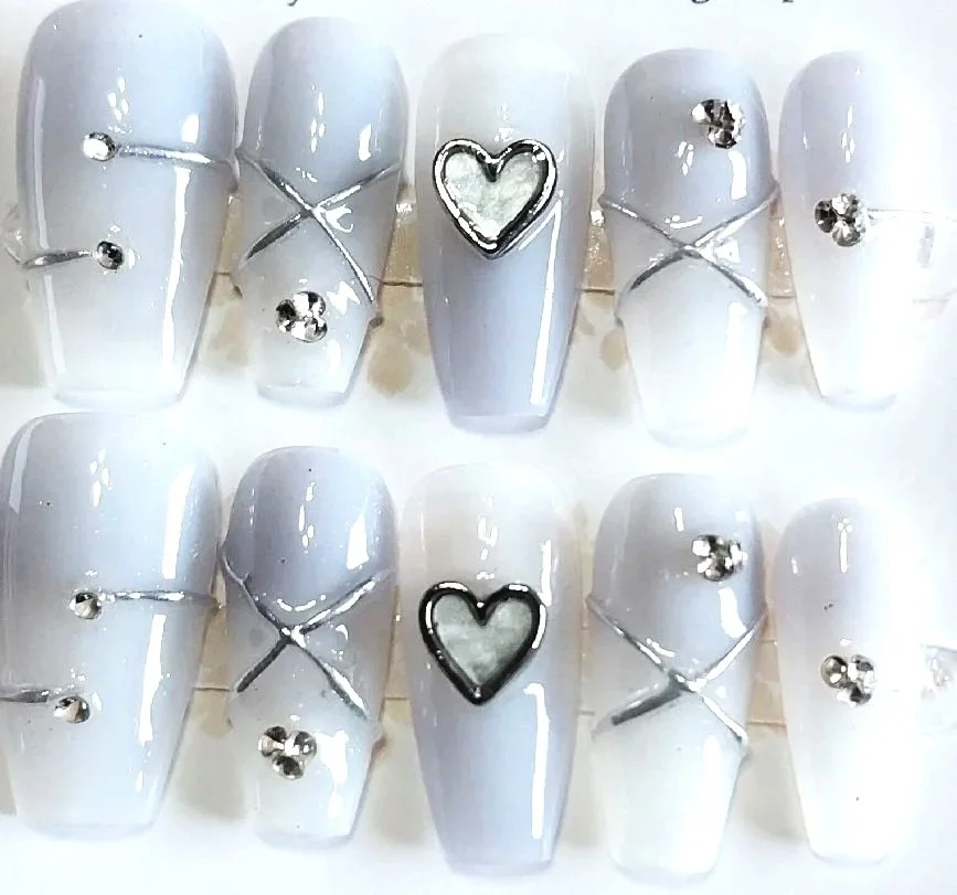 TMS-2187  White & Grey Nails