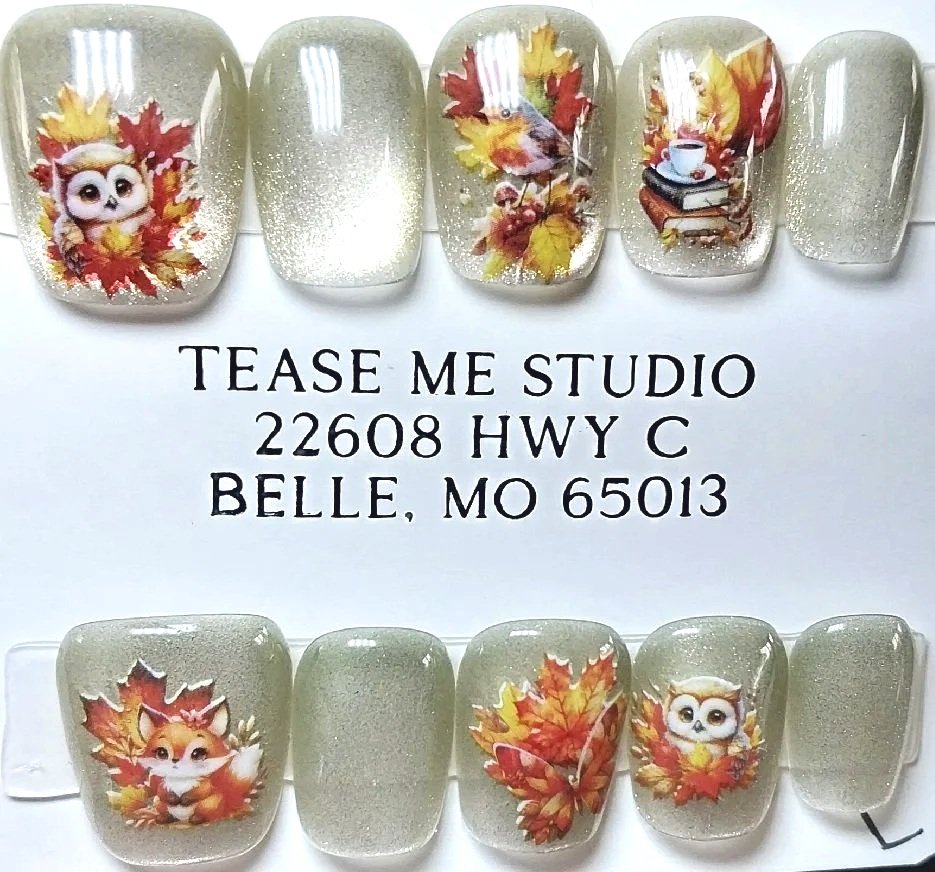 CC-217L  Foxy Nails