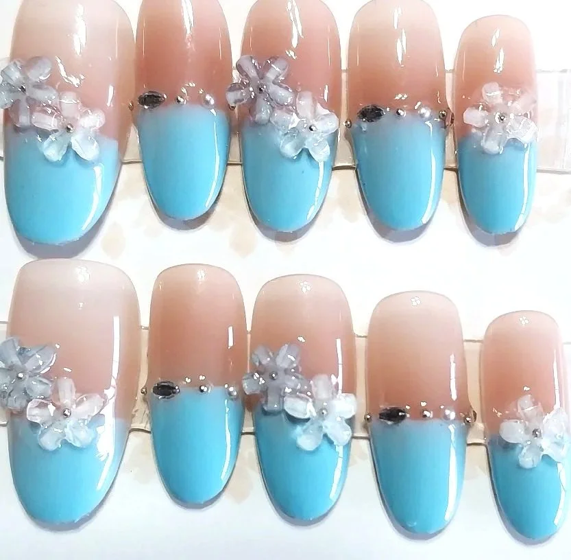 CC-512M  Light Blue Floral Nail Set