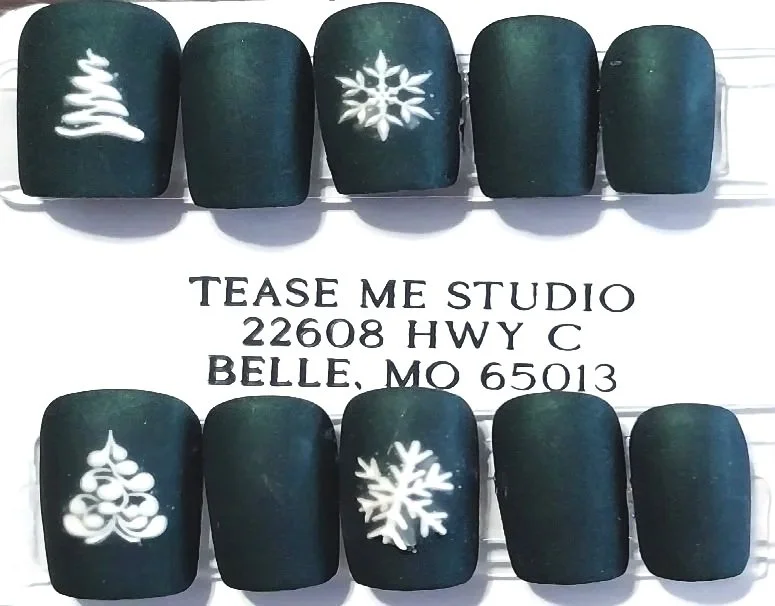 TMS-2073  Green Trees Nail Set