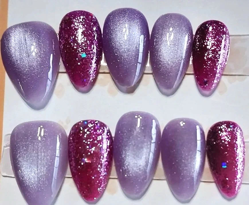 Curated Collection - #435 Light Purple Cat Eye