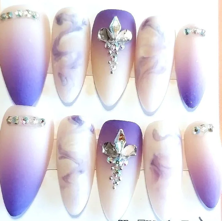 CC-719  Matte Purple and Nude Nail Set