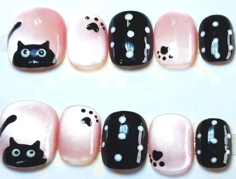 CC-897M  Cat Nails