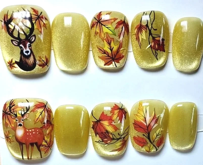 CC-980  Golden Deer Cat Eye