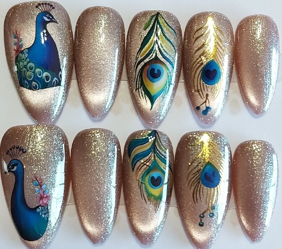 TMS-2180A  Peacock Nail Set