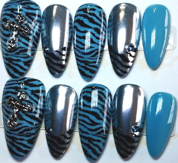CC-885M  Tiger stripe Blue Chrome