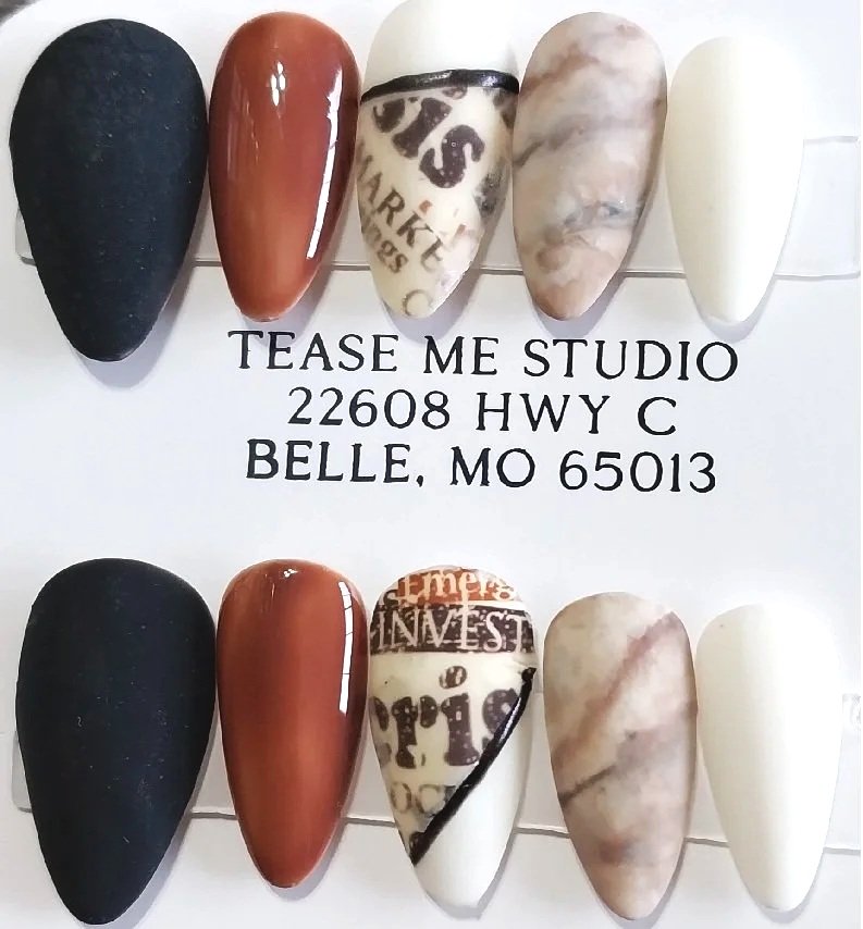 TMS-2049 Brown Nail Set