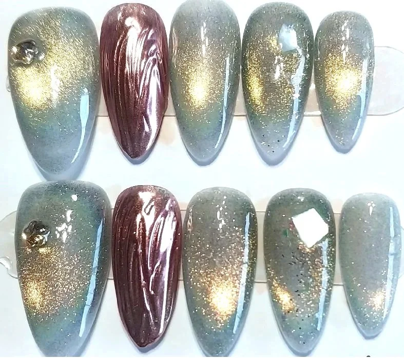 CC-573A  Copper Cat Eye Nail Set