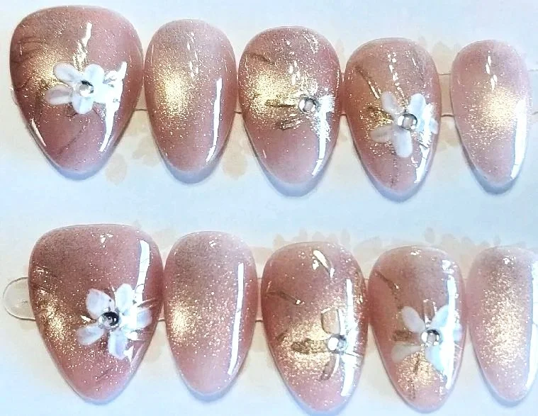 TMS-2228A  Cat Eye with Floral Nails
