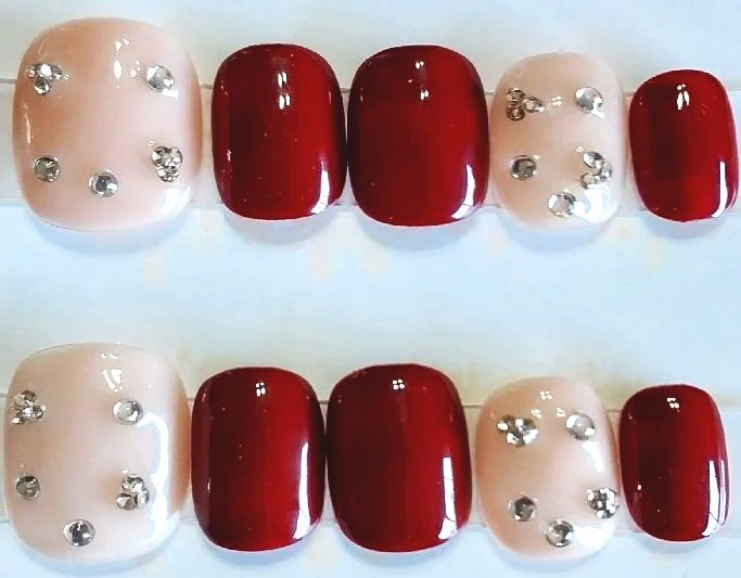 CC-758M  Burgundy Jewel Nails