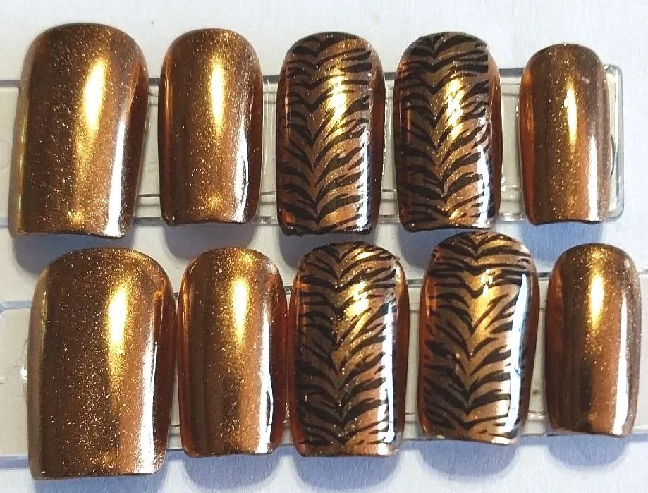 Tiger Print Nails
