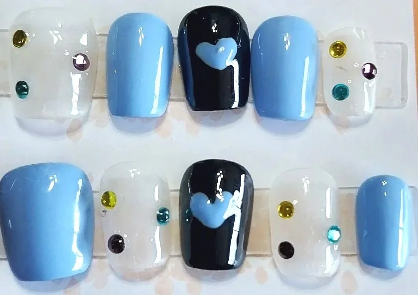 CC-509  Blue Gemstone Nails