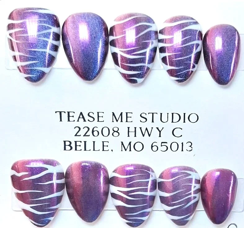 CC-253  Purple Tiger Stripe Nails