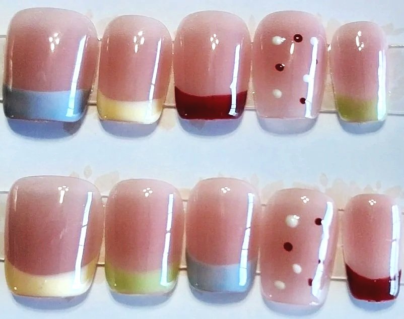 CC-515  Colored French Tip Nail Set