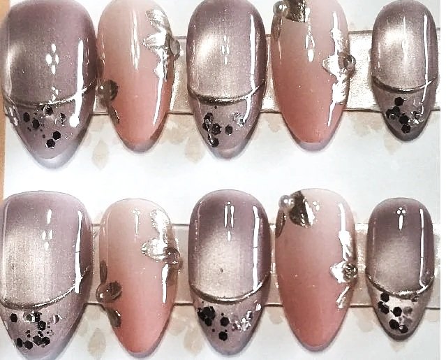 CC-#444 Lavender Cat Eye