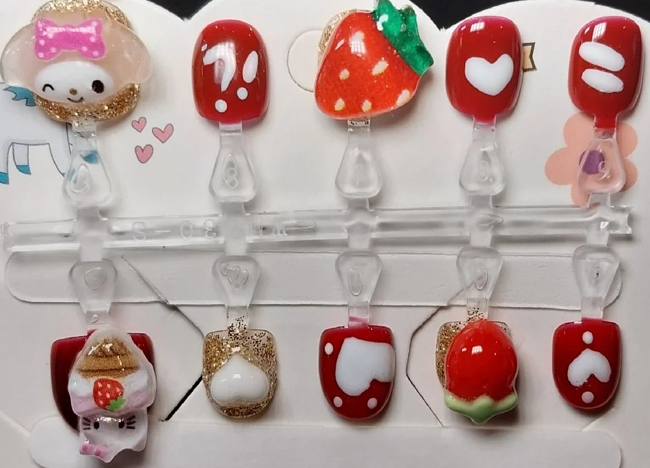 KIDS-5  Kids Miss Kitty Nails