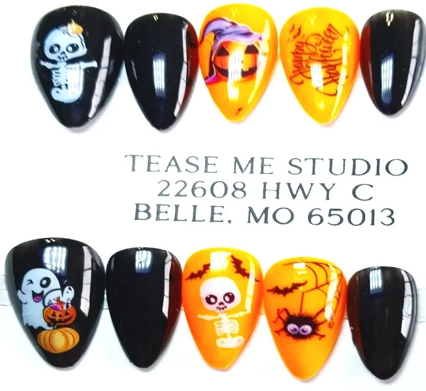 TMS-2258 M   Glowing Halloween Nails