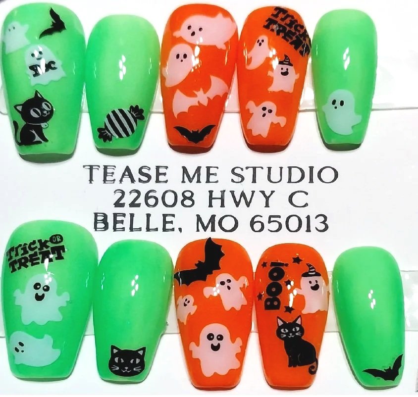 TMS-2193 Glow in the dark Nail Set