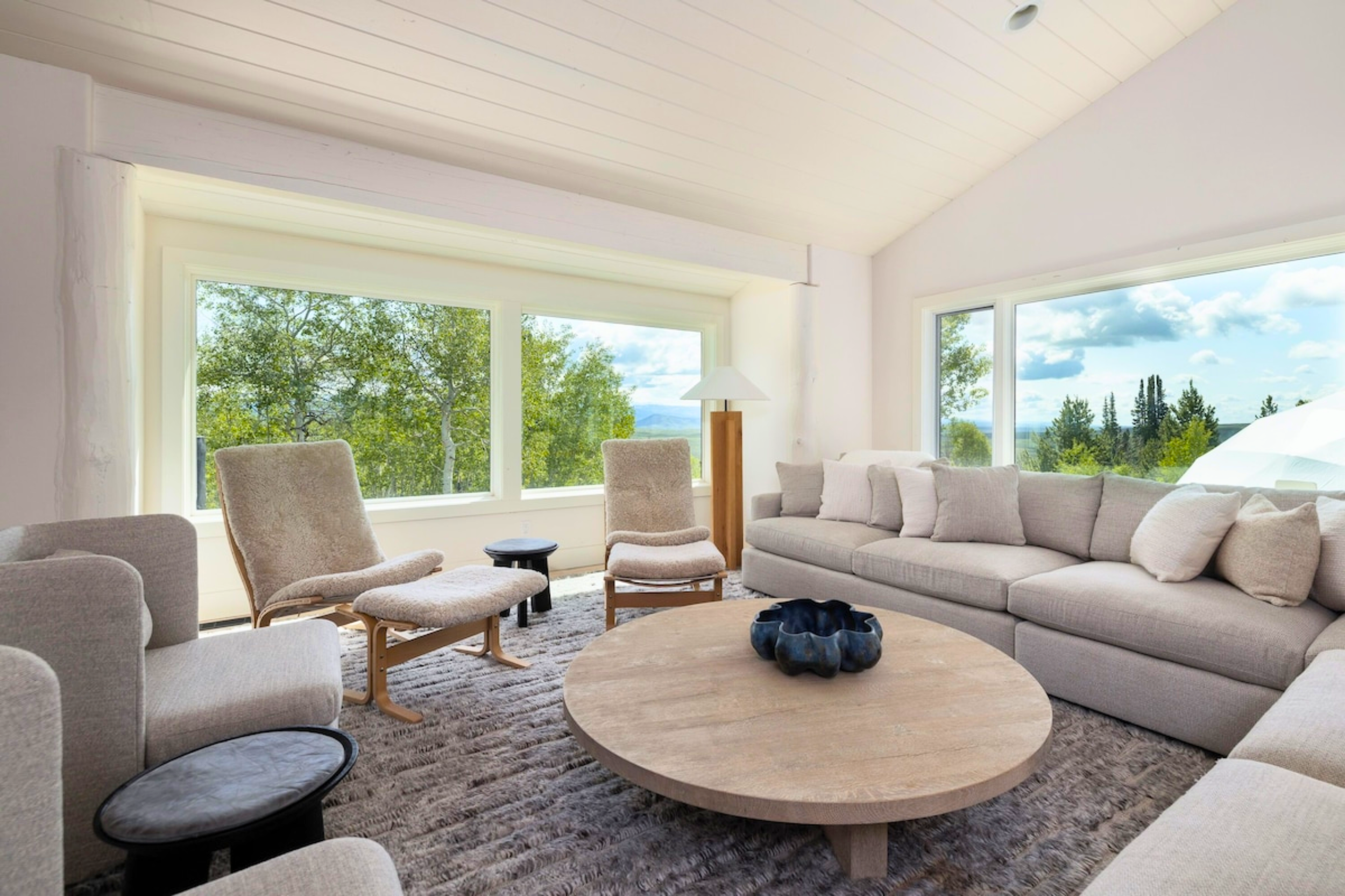 Living Room 1.png
