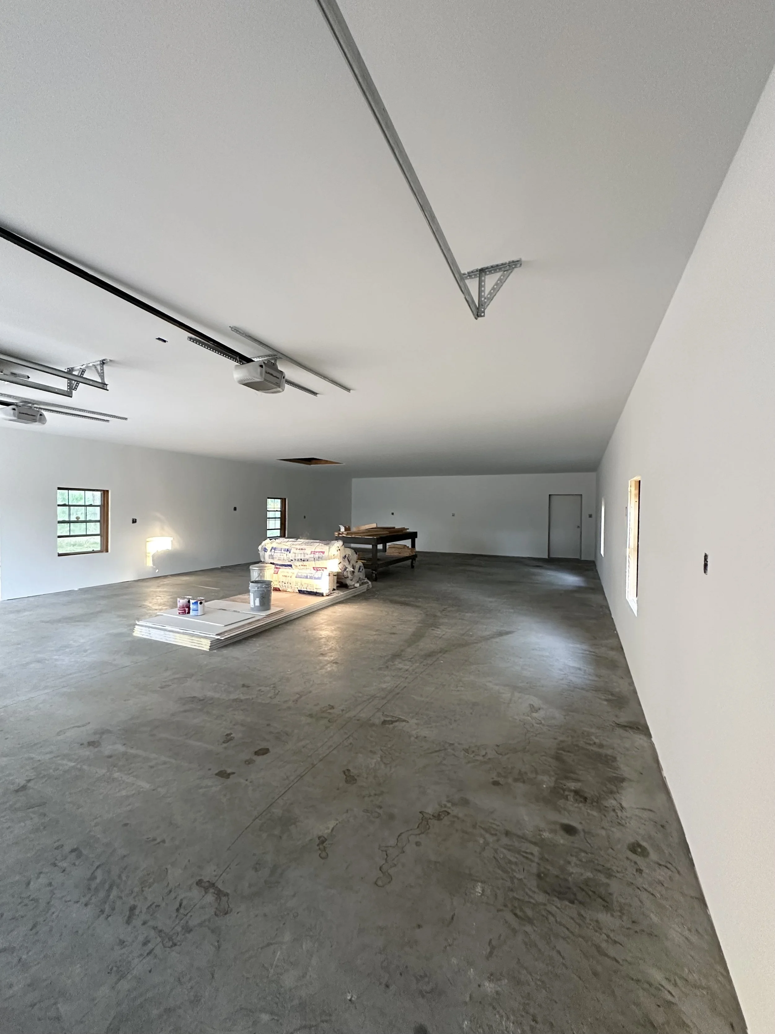 garage-level5 finish-repair-nashville 2.jpeg