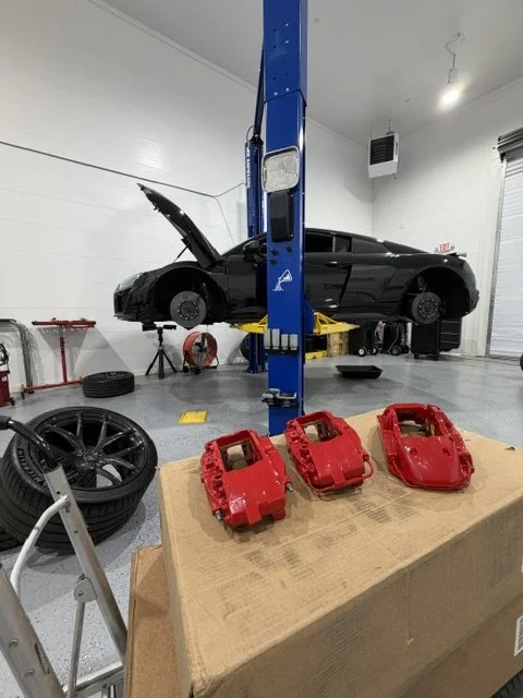 Audi R8 in for brake caliper color change. All brake calipers removed and painted. Brake bleed was done after repaint using factory equipment and Audi OEM performance brake fluid. 