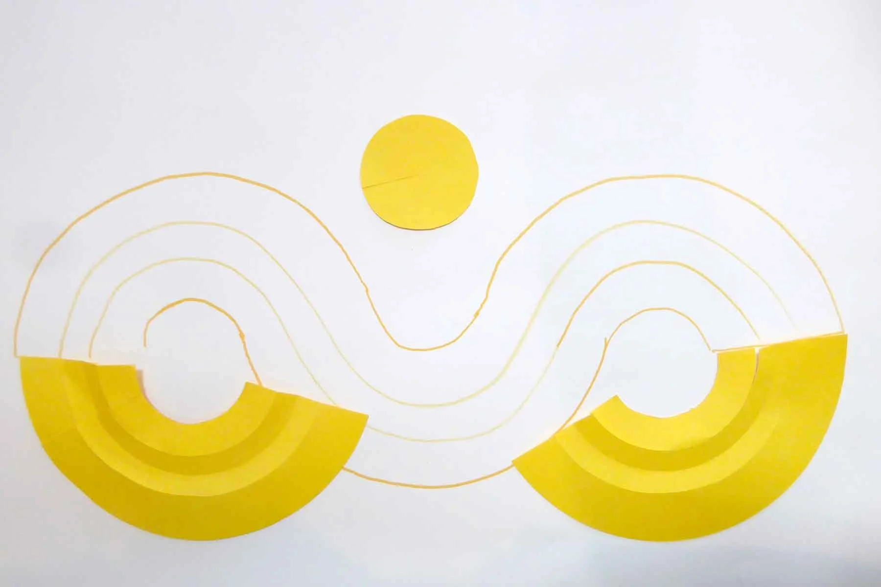 Study exploring concentric pattern with paper