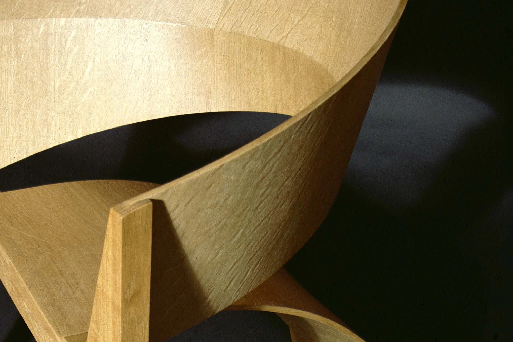 martinsell-oak-chair-detail-rachel-hutchinson-furniture.jpg