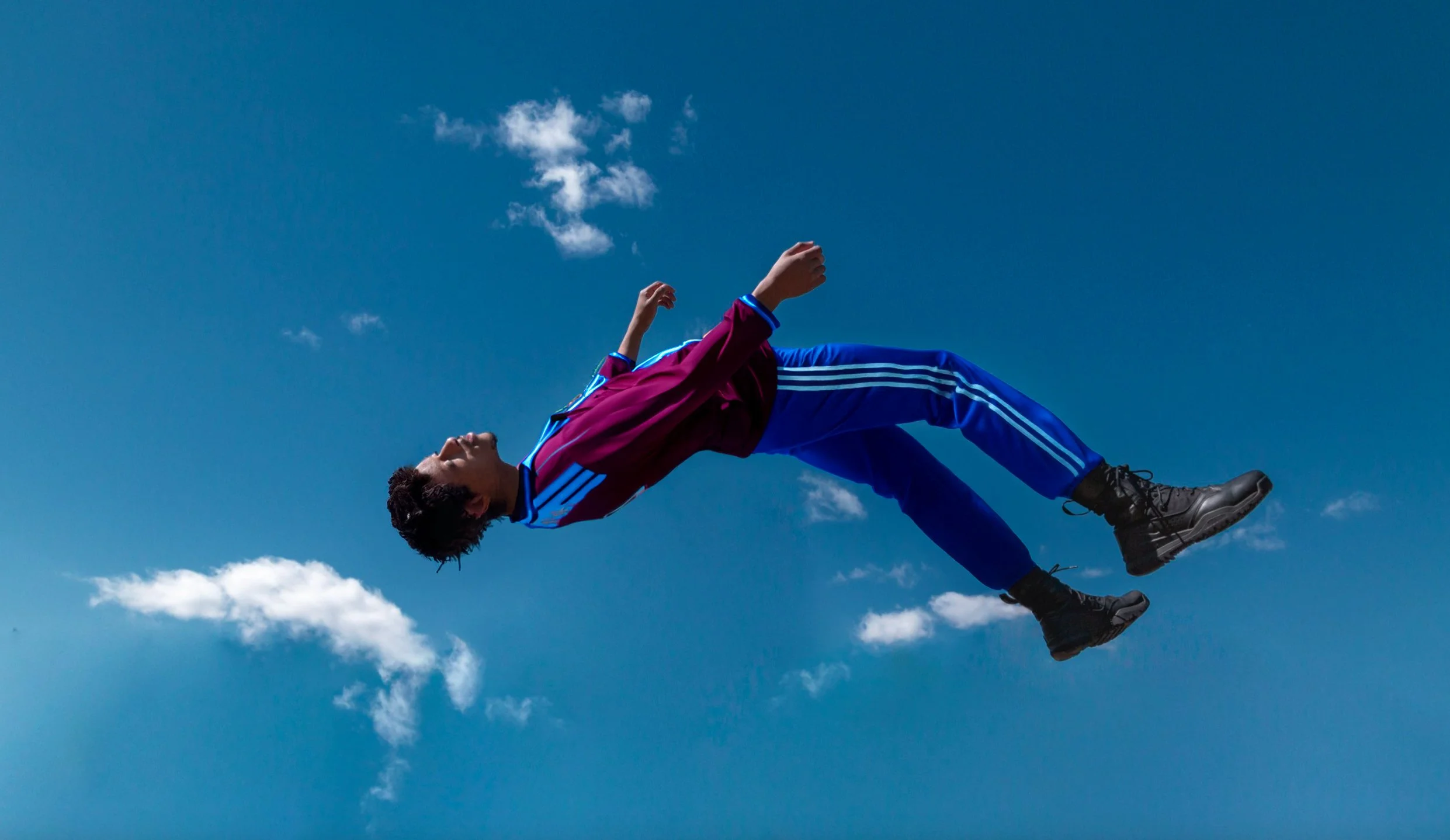 FLYING_LOCATIONS_CASTING2_0063.jpg