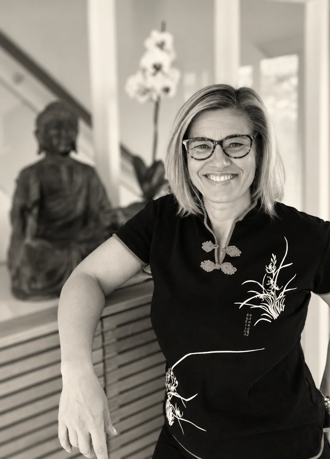 a wise womban expert in chinese medicine and founder of Shenming Botanicals