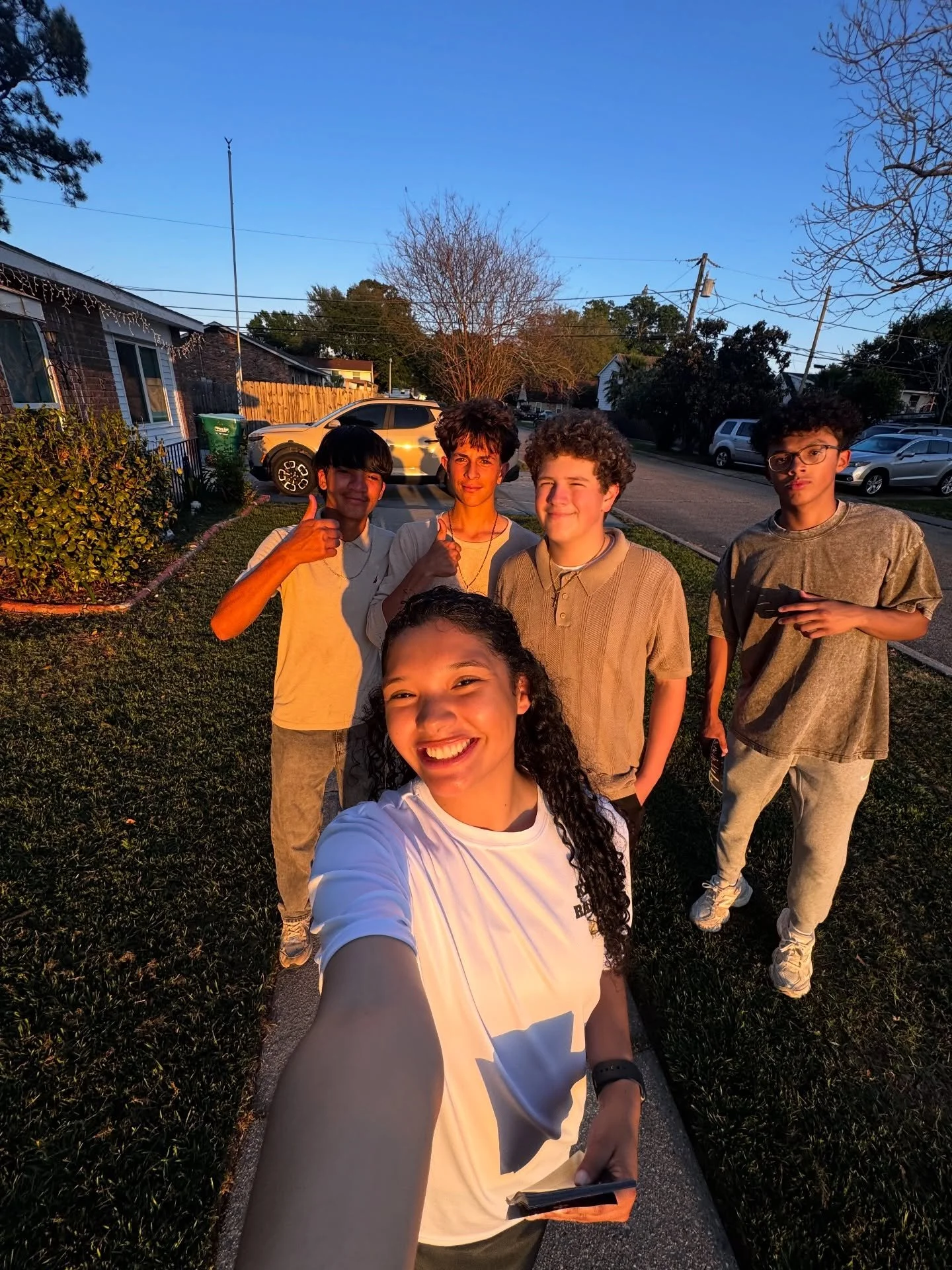 Very thankful for these amazing young people who came out to help me door knock. Our youth is showing up! 

Muy agradecida por estos incre&iacute;bles j&oacute;venes que salieron a ayudarme a tocar puertas. &iexcl;Nuestra juventud est&aacute; present