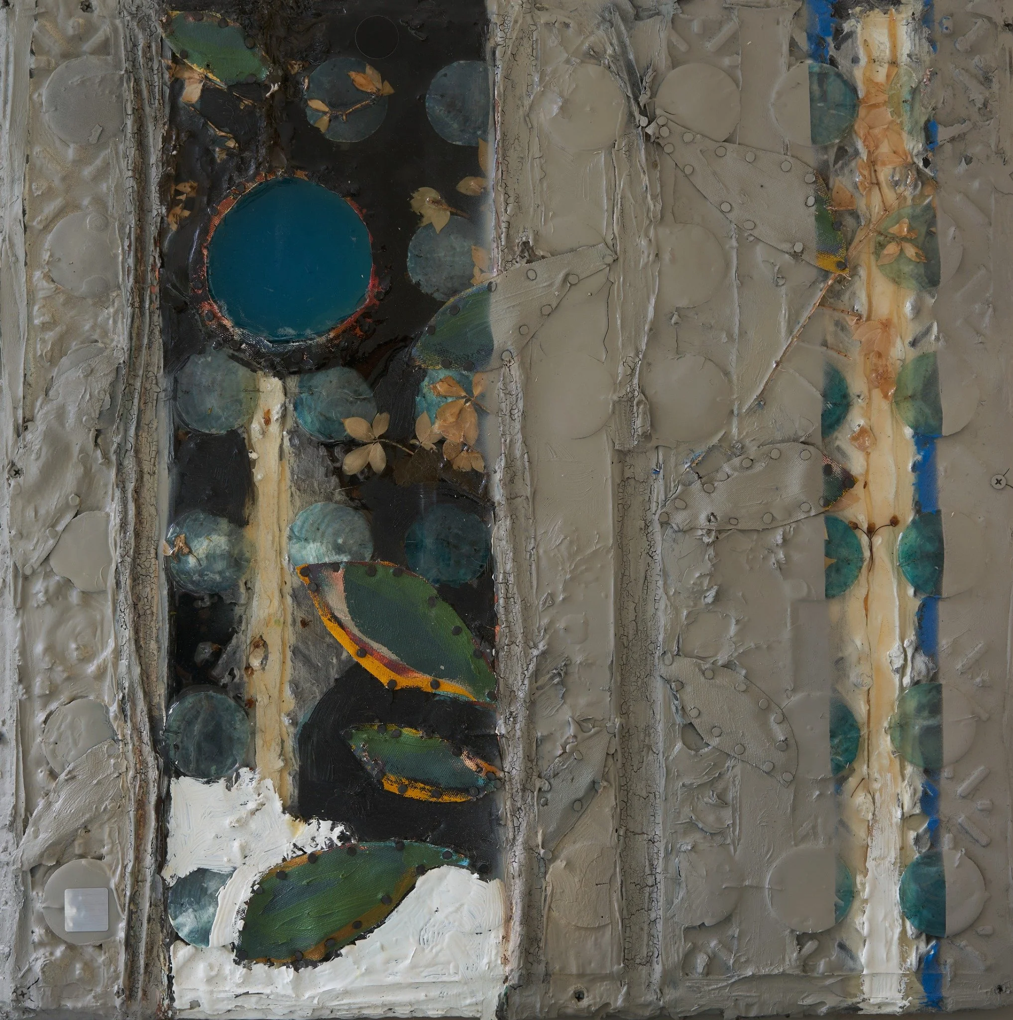 Insect Hotels
Embedded NFC chips · audio and video