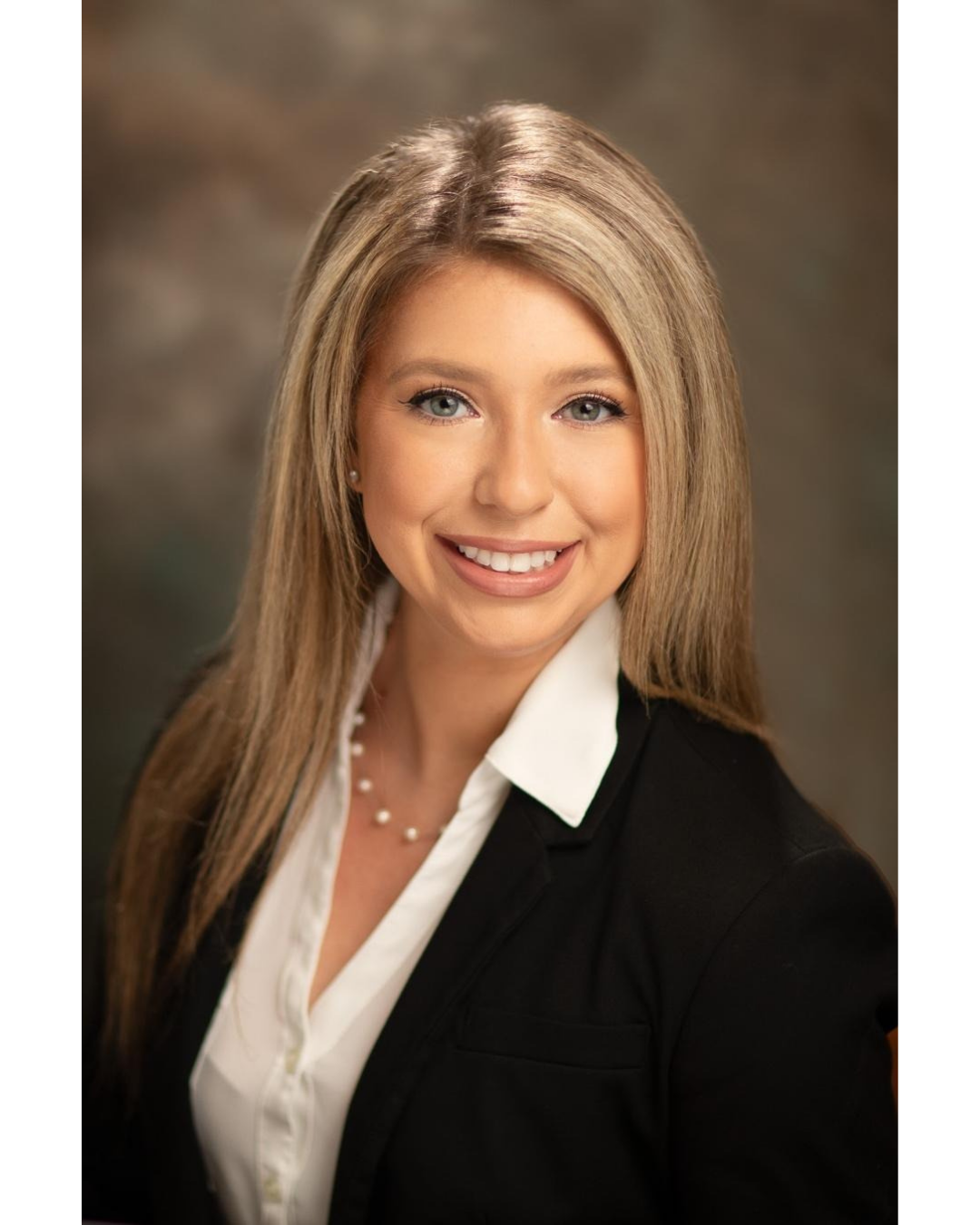 Kaylyn Hite, Attorney at Law, received her juris doctor from Washburn University School of Law and is licensed to practice law in Kansas and Missouri.